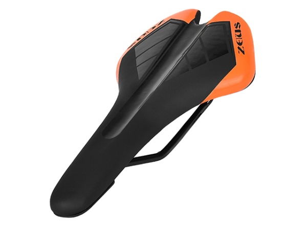 Седло ZEUS Z-1014 MTB Sport 268*140mm,рельсы сталь,анатомическое,черный\оранжевый,291гр