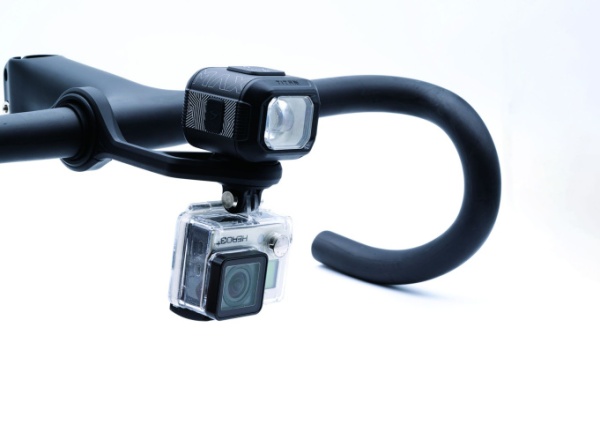 Фонарь передний Moon Titan max 1700 люмен, USB-C, В комплекте крепеж gopro garmin