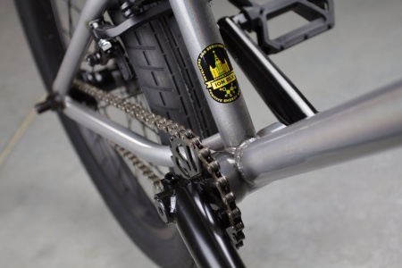 Велосипед Atom Ion DLX DarkGlossHolographic 20.4 (2023)