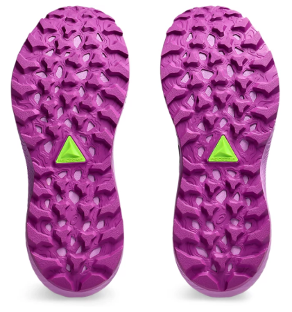 Беговые кроссовки Asics Trabuco 12 Gel black/lavender glow